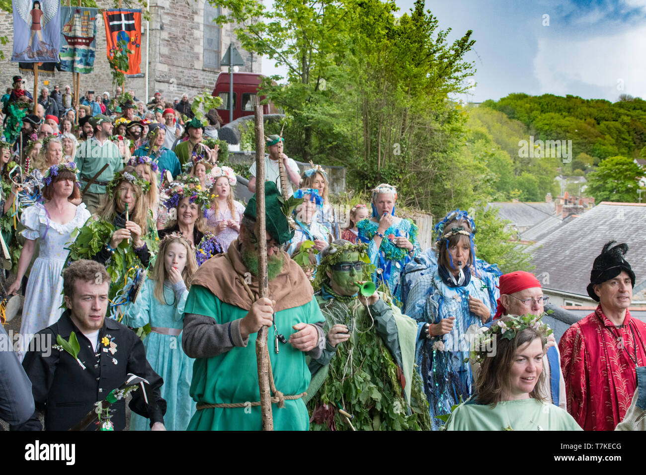 Helston, Cornwall, UK. 8th May 2019. Helston Flora day annual spring festival. Seen here the participants of the 'Hal-An-Tow'. From Robin Hood and Little John, St George & the Dragon, St Michael & the Devil to the Spaniards of Mousehole, all reinact the battles of `good defeating evil`to `drive out the old and welcome in the new`. Credit Simon Maycock / Alamy Live News. Stock Photo